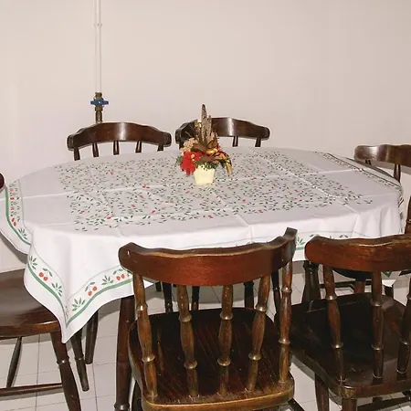 Beautiful In W/ 2 Bedrooms Holiday home