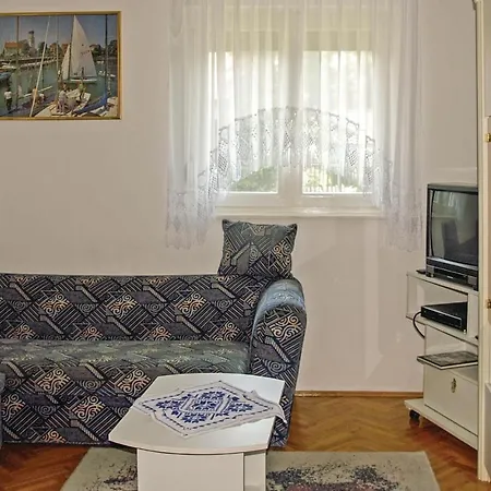 Holiday home Beautiful In W/ 2 Bedrooms Balatonmariafurdo